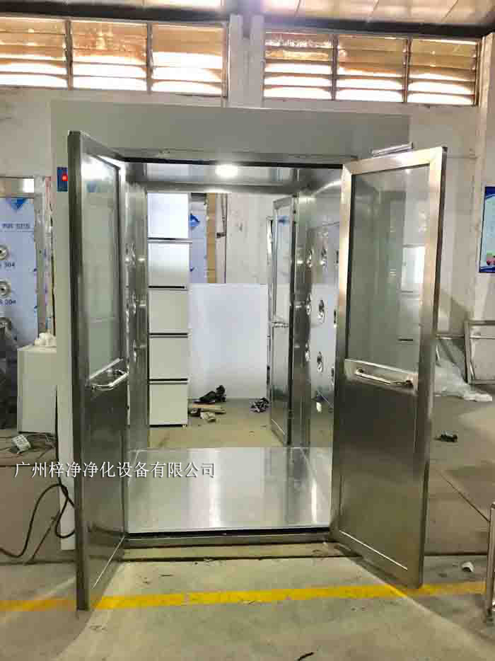 風(fēng)淋室在使用過(guò)程中可能會(huì)遇到各種問(wèn)題 風(fēng)淋室在使用過(guò)程中可能會(huì)遇到各種問(wèn)題